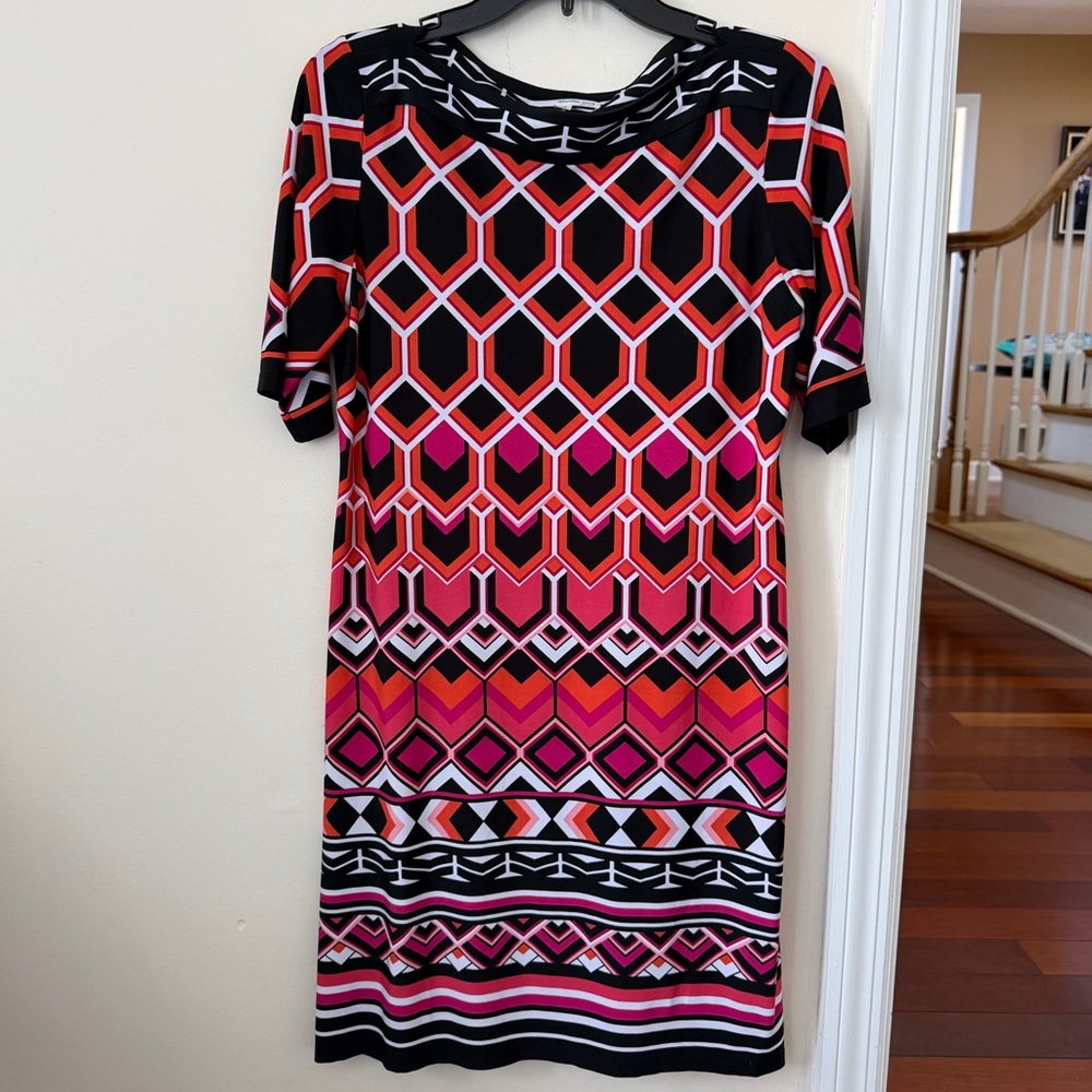 Women’s Studio One Black Pink & Coral Retro Geometric Hexagon Pattern Midi Dress